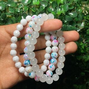 white pack handmade bracelets (3bracelets) unisex